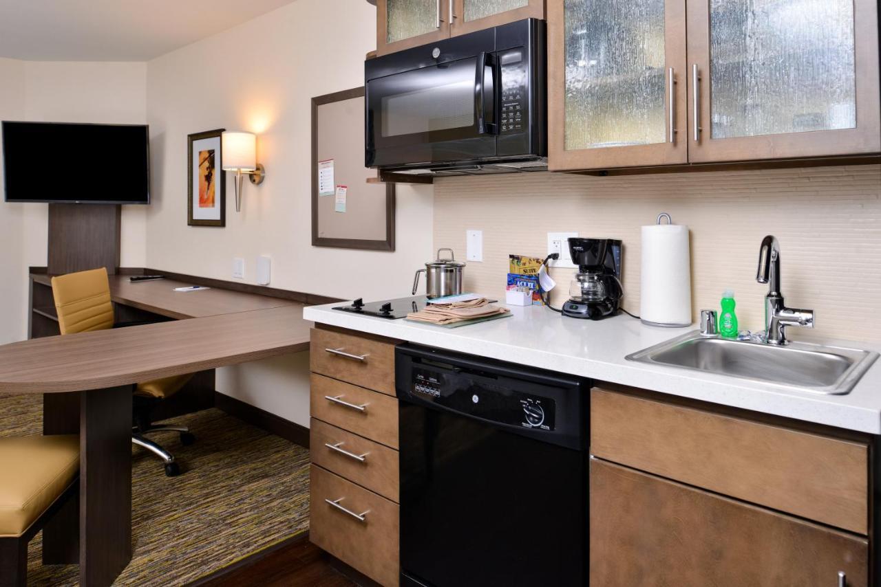 Candlewood Suites - Lodi By Ihg Exteriör bild